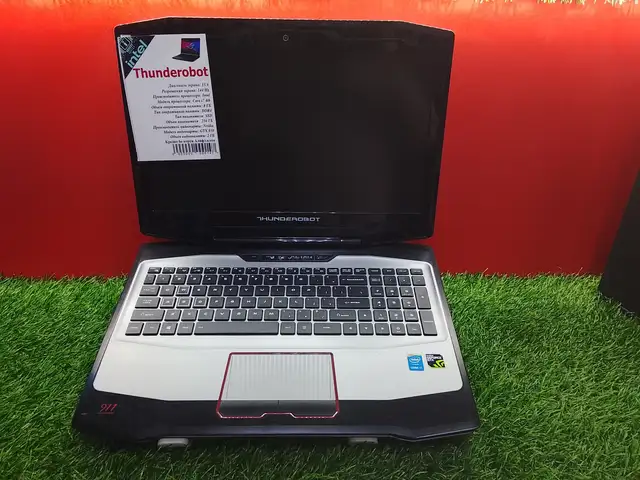 Ноутбук Thunderobot core i7 4th 8/256 GTX 850, Душанбе