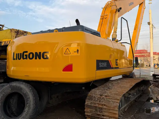 Экскаватор LiuGong 925E в аренду, Душанбе