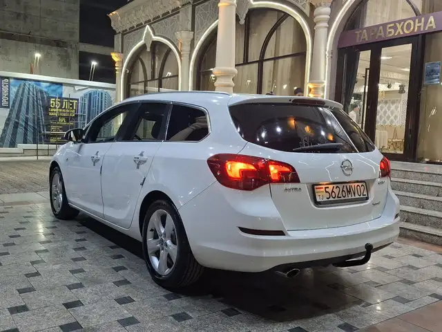 Opel Astra J, 2011, Худжанд - 16
