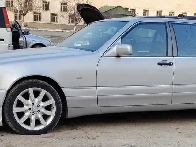 Mercedes-Benz S class