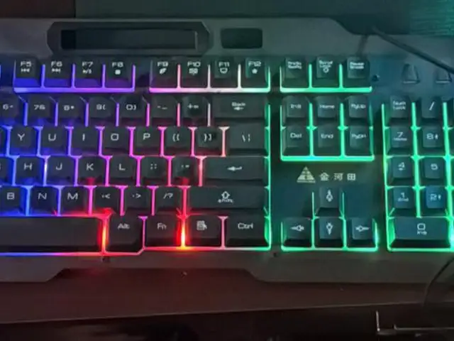RGB Клавиатура и мышь, Хуҷанд