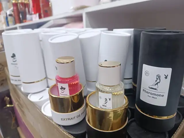 Духи Pheromone, Худжанд