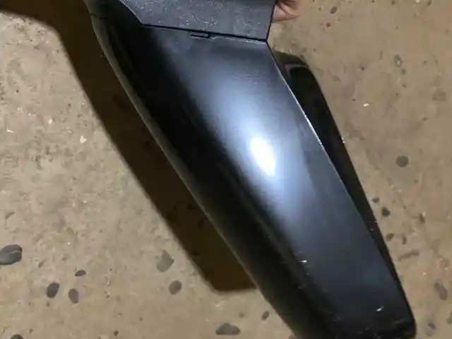 Боковое зеркало, Душанбе