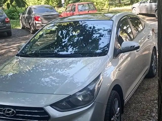 Hyundai Solaris