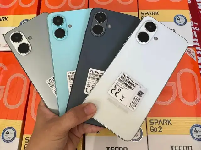 Tecno Spark Go 2 4+4/64GB, Душанбе