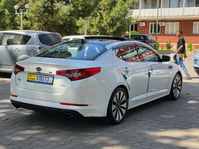 Kia K5, 2011, Турсунзода - 3