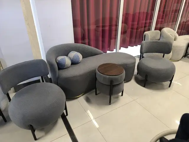 Диваны и кресло, Душанбе