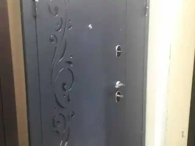 Железная дверь, Душанбе
