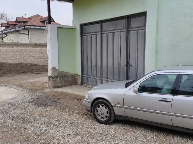 1 этажн. 5-комн. дом, 7 соток, дача ветеранов, Худжанд