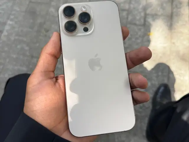 Apple iPhone 16 Pro Max, 256 gb, Desert Titanium, Душанбе