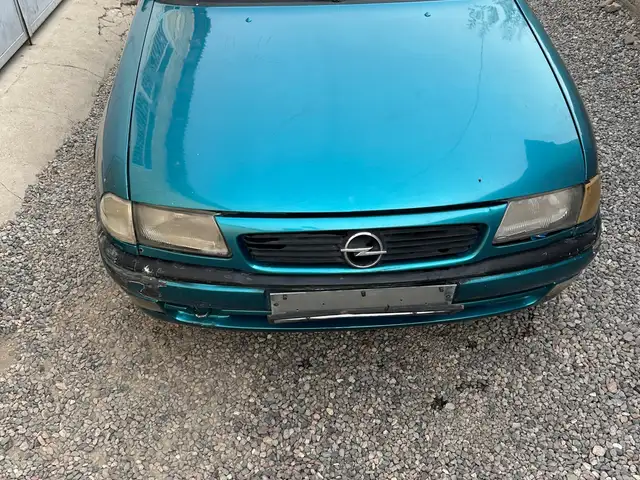 Opel Astra F