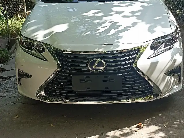 Lexus ES series