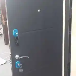 Дверь, Душанбе