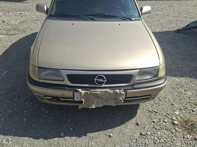 Opel Astra F