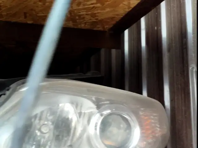 Передний Фар Toyota Avalon 2011, Душанбе