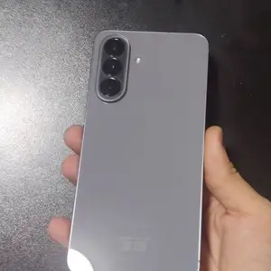 Samsnug Galaxy A57 8/128gb, Душанбе