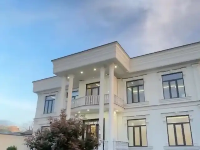 2-этажный, 7 комнатный дом, 600 м², Исмоили Сомоли, водонасосная, Душанбе