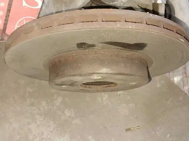 Тормозной диск на Toyota Corolla 1, Душанбе