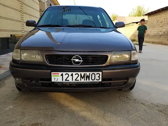 Opel Astra F