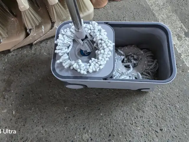 Швабра с отжимом, Худжанд