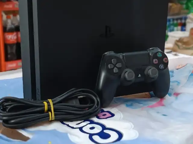 Игровая приставка Sony PlayStation 4 slim 7.56, Душанбе
