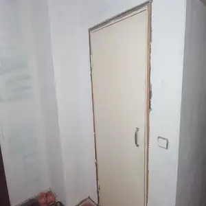 Дверь, Худжанд