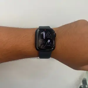 Смарт часы Apple Watch 7 45mm, Худжанд