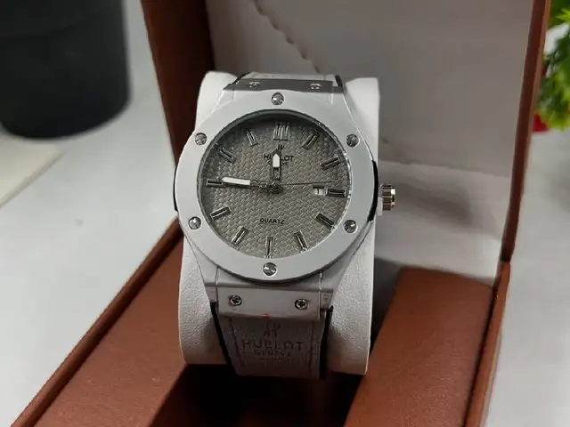 Часы Hublot, Душанбе