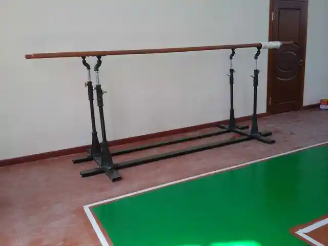 Брусья гимнастические, Душанбе
