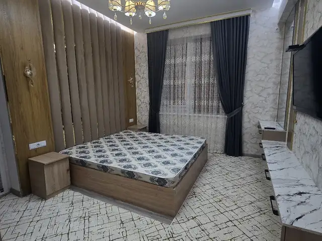 3-комн. квартира, 6 этаж, 102м², 13 мкр, Хуҷанд