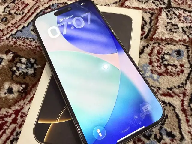 Apple iPhone 16 Pro, 128 gb, Natural Titanium, Душанбе