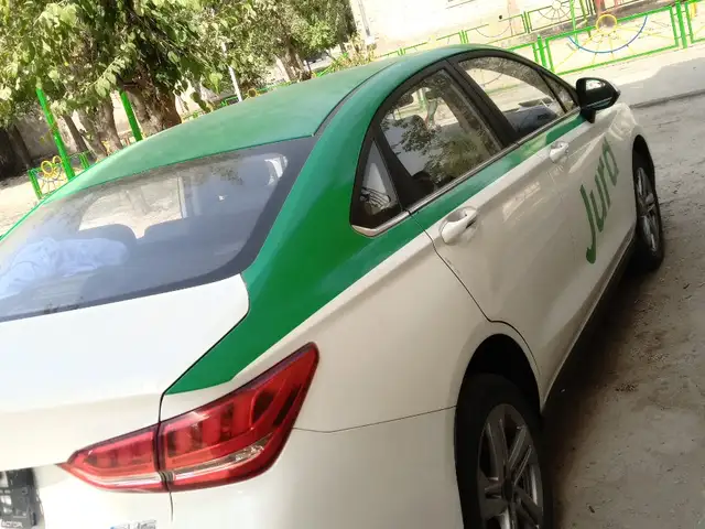 BAIC EU5