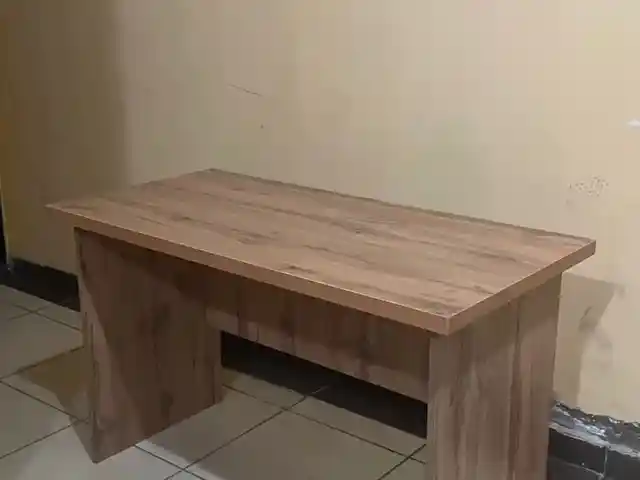 Письменный стол, Душанбе