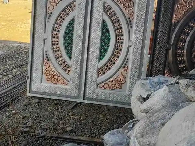 Дарвоза, Душанбе
