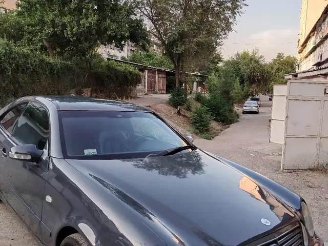 Mercedes-Benz CLK class