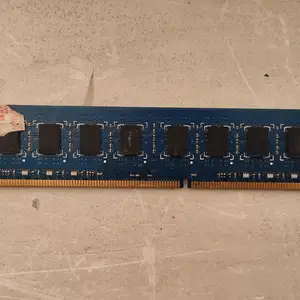 Оперативная память SK Hynix DDR3 4GB PC3-12800U, 1600MHz, Душанбе