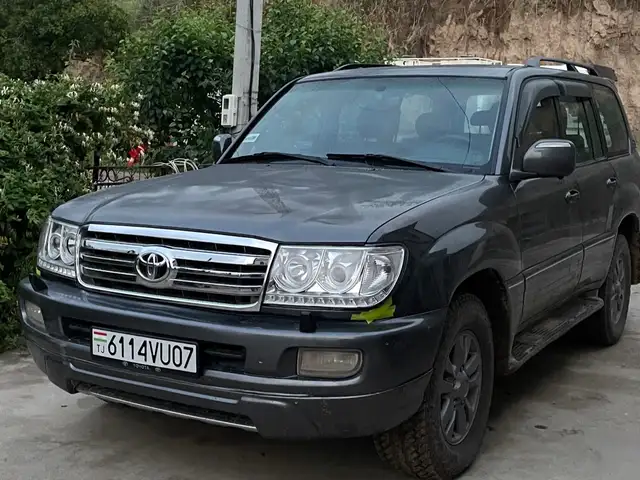 Toyota Land Cruiser