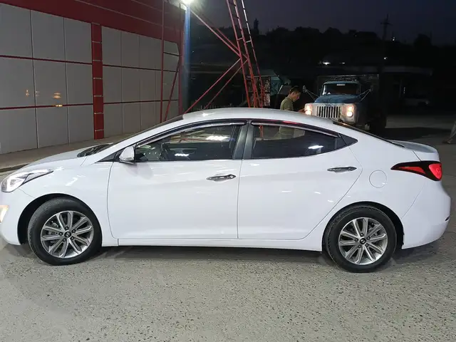 Hyundai Avante