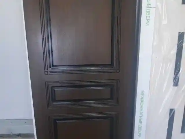 Дверь, Душанбе