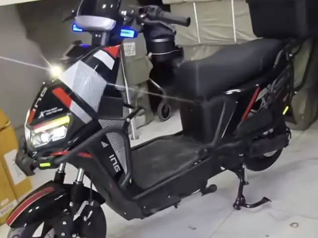 Скутер, Канибадам