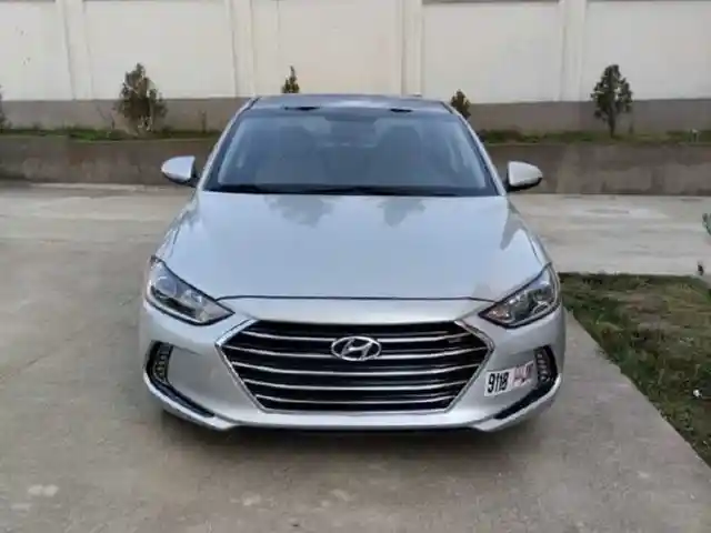 Лобовое стекло на Hyundai Elantra 2017-, Душанбе
