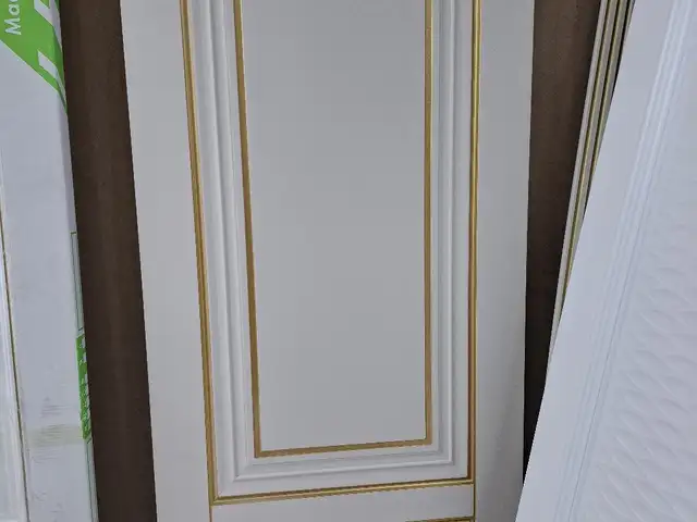 Дверь Эмаль, Душанбе