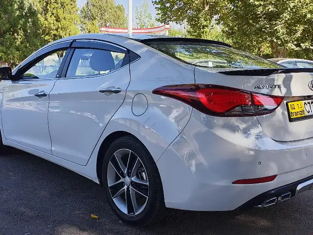 Hyundai Avante, 2014, Турсунзаде - 2