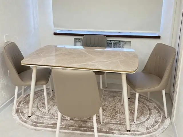 Стол и стулья, Душанбе