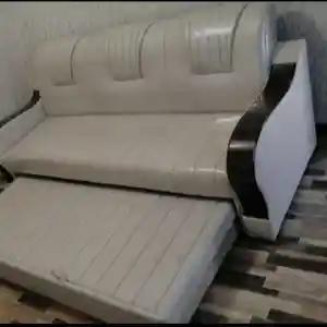 Диван, Душанбе