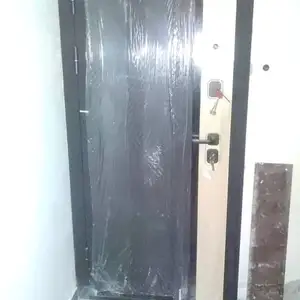 Дверь, Душанбе