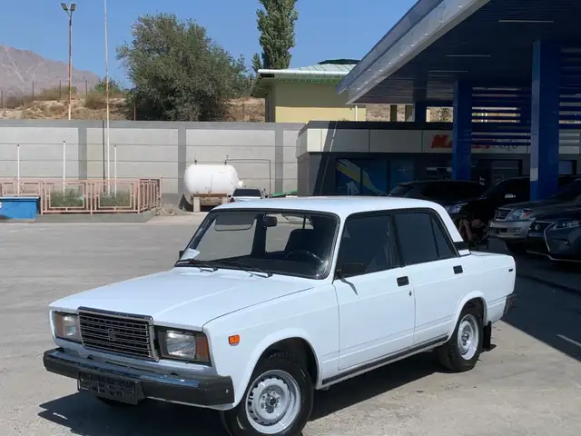 Lada (ВАЗ) 2107