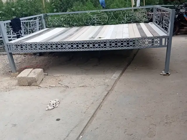 Кат, Душанбе
