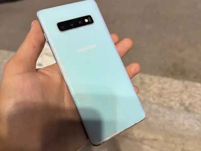 Samsung Galaxy s10+, Душанбе