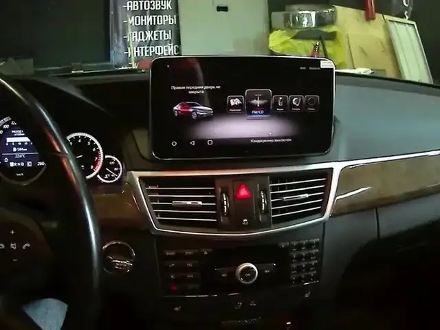 Монитор 10 дюйм на Mercedes-Benz w212, Душанбе